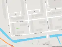 Ambulance met gepaste spoed naar de Johan Wagenaarstraat in Schiedam