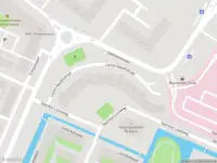 Brandweer met gepaste spoed naar de Banneplein in Amsterdam