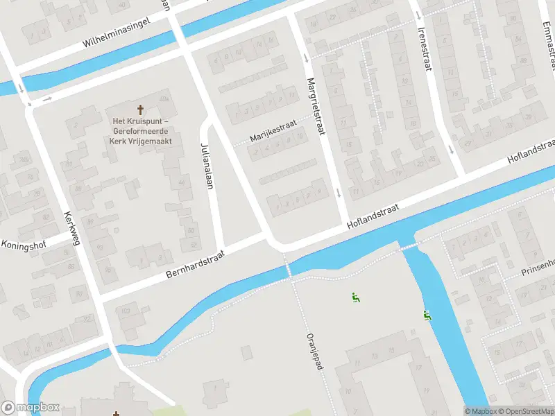 Ambulance met gepaste spoed naar de Hoflandstraat in Pijnacker