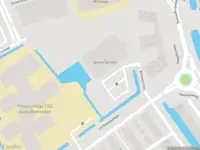 Brandweer met gepaste spoed naar de J. Witteveenlaan in Spijkenisse vanwege afgaan automatisch brandalarm