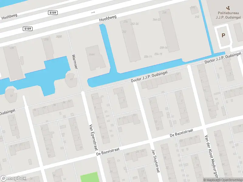 Ambulance met grote spoed naar de Jan Stuytstraat in Rotterdam