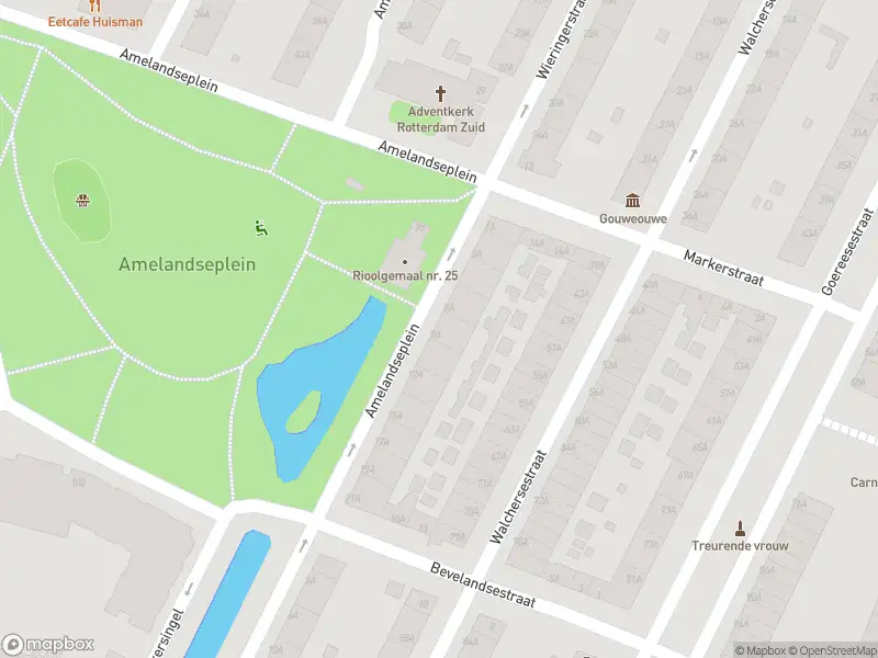 Ambulance met gepaste spoed naar de Amelandseplein in Rotterdam