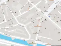 Ambulance met gepaste spoed naar de Raamstraat in Dordrecht