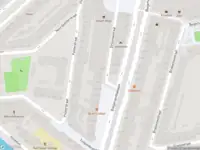 Ambulance met grote spoed naar de Beijerlandselaan in Rotterdam