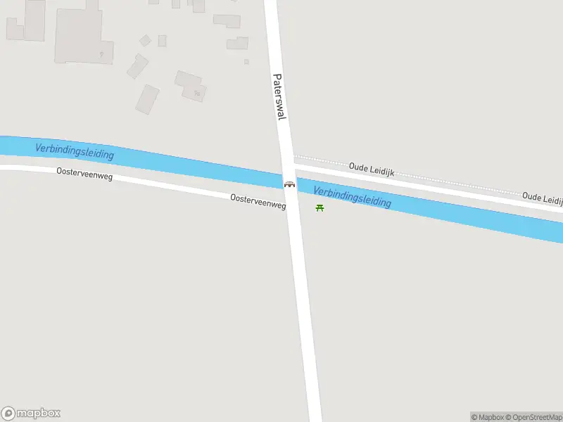 Politie naar de Paterswal in Vriezenveen vanwege aanrijding met letsel