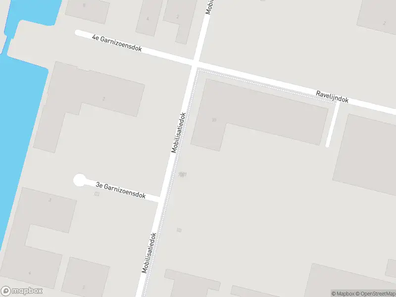 Brandweer met grote spoed naar de Mobilisatiedok in Nieuwegein vanwege middelgrote brand
