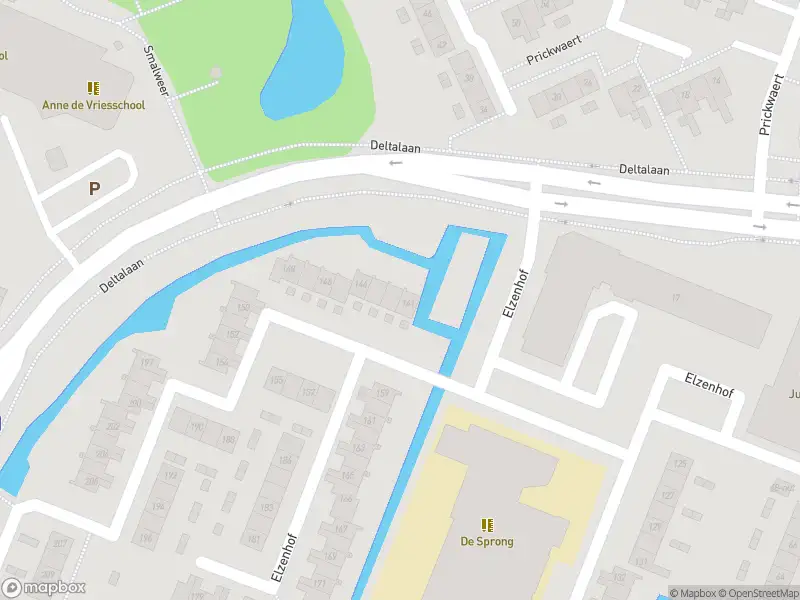 Ambulance met grote spoed naar de Elzenhof in Sliedrecht