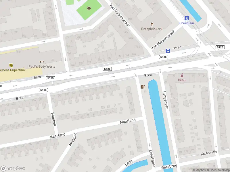 Ambulance met grote spoed naar de Klaphek in Rotterdam