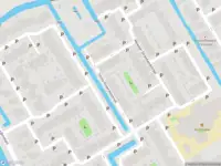 Ambulance met grote spoed naar de Teunis Oosterwijkstraat in Nieuw-Lekkerland