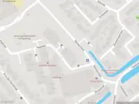 Ambulance met gepaste spoed naar de Meidoornlaan in Nootdorp