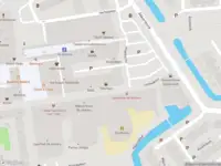 Ambulance met grote spoed naar de Lenteakker in Spijkenisse