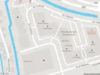 Ambulance met gepaste spoed naar de Van 't Hoffstraat in Barendrecht