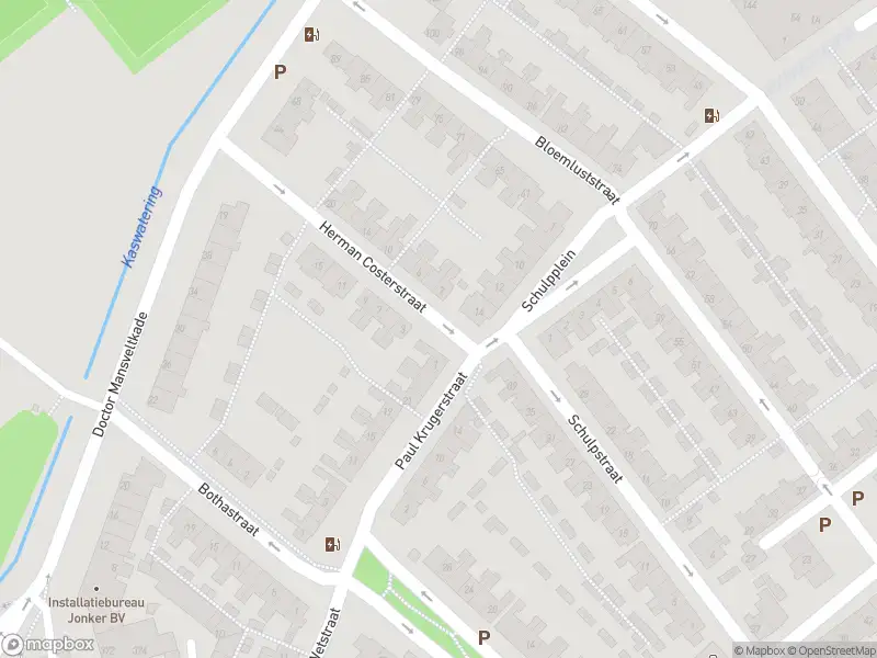 Ambulance met grote spoed naar de Herman Costerstraat in Wassenaar