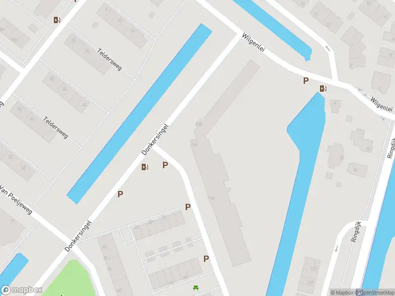 Ambulance met gepaste spoed naar de Adriaan Kluitstraat in Rotterdam