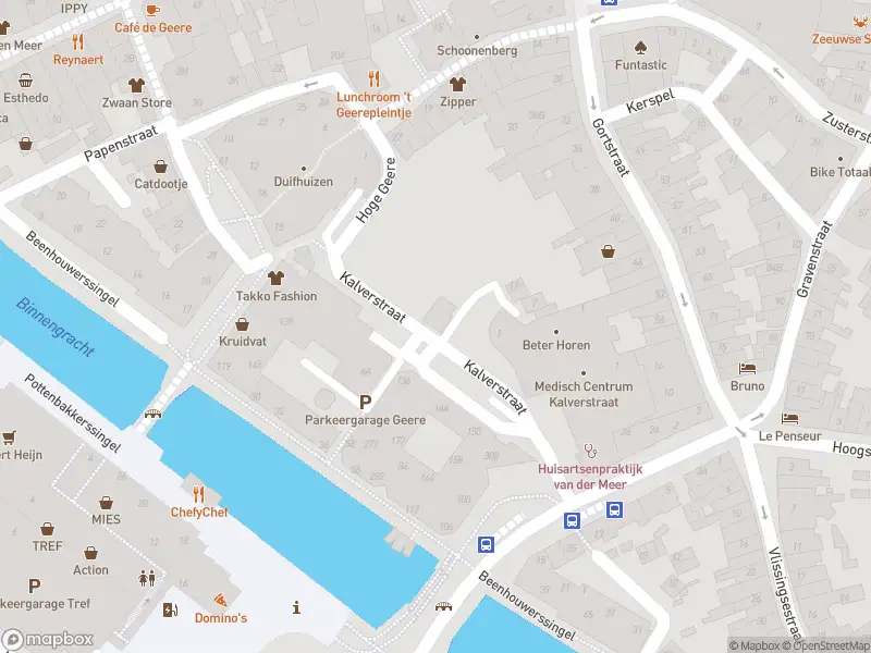 Politie met grote spoed naar de Kalverstraat in Middelburg vanwege letsel