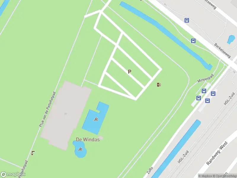 Ambulance met gepaste spoed naar de Berkelseweg in Bergschenhoek