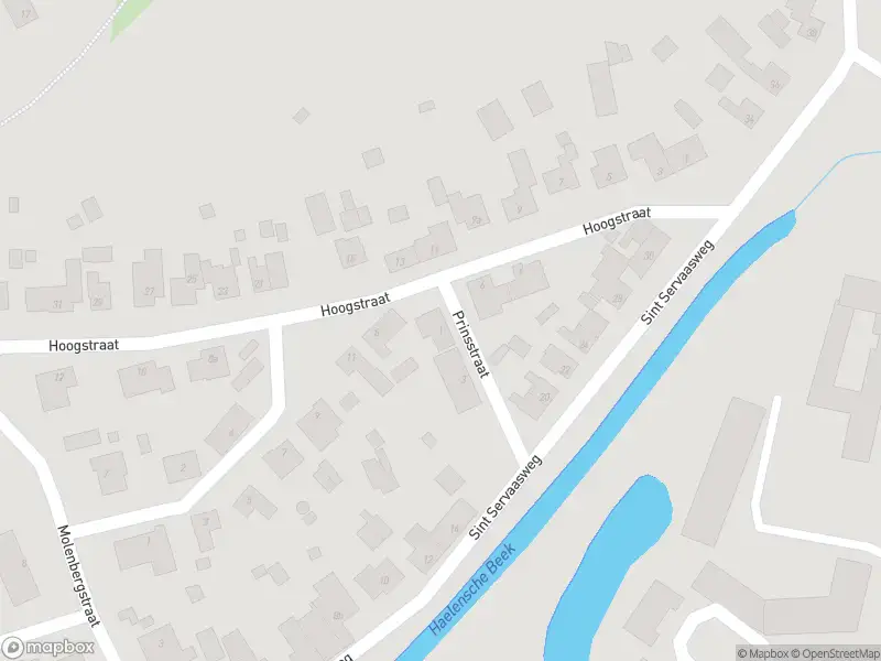 Ambulance met grote spoed naar de Prinsstraat in Nunhem