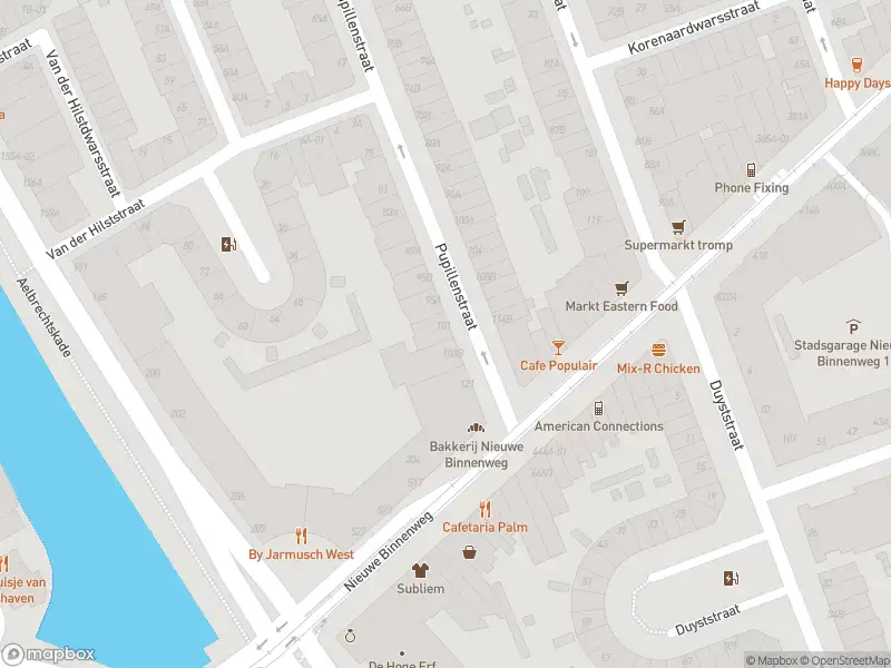 Ambulance met gepaste spoed naar de Pupillenstraat in Rotterdam