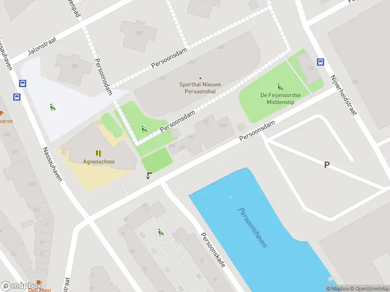 Ambulance met grote spoed naar de Persoonsdam in Rotterdam