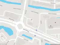 Ambulance met grote spoed naar de Rivierlaan in Spijkenisse