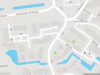 Ambulance met grote spoed naar de Waldhoorn in Capelle aan den IJssel