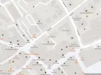 Politie naar de Burgemeester Des Tombeplein in Apeldoorn vanwege aanrijding met letsel