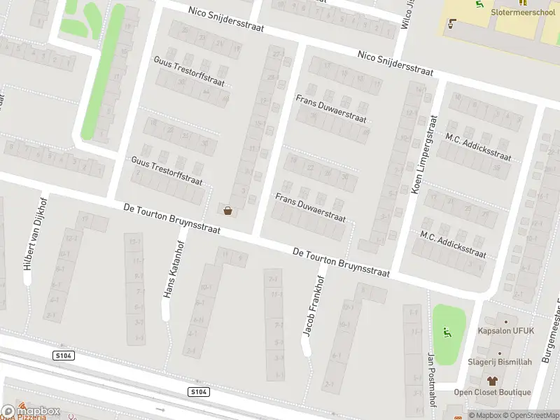 Traumahelikopter naar de Frans Duwaerstraat in Amsterdam