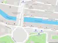 Ambulance met grote spoed naar de Den Texstraat in Amsterdam