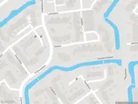 Ambulance met gepaste spoed naar de IJsdans in Capelle aan den IJssel