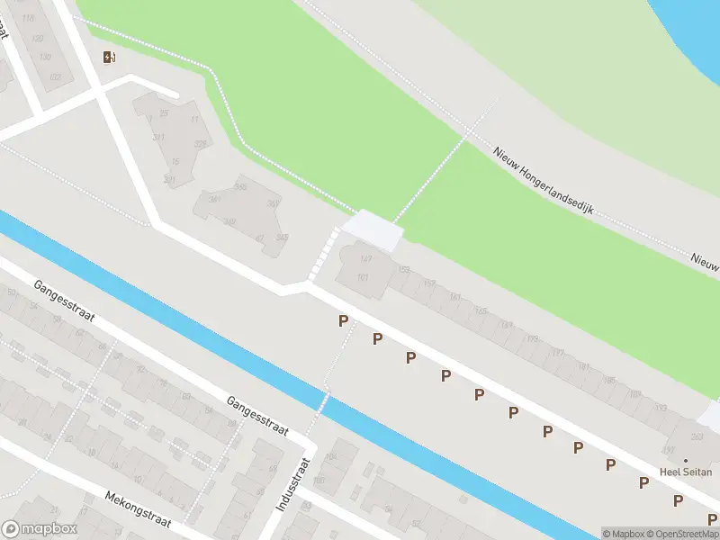 Ambulance met gepaste spoed naar de Maasboulevard in Spijkenisse