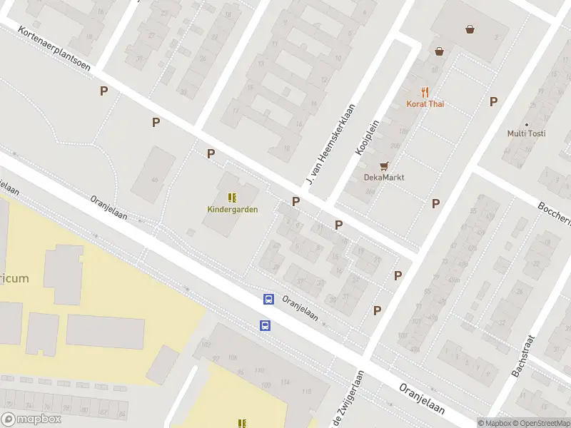 Ambulance met gepaste spoed naar de Kortenaerplantsoen in Castricum