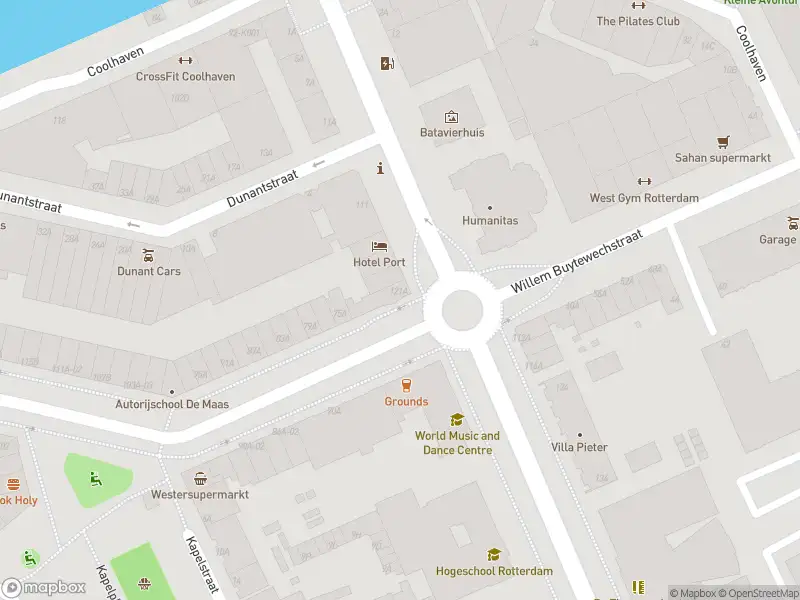 Ambulance met grote spoed naar de Pieter de Hoochweg in Rotterdam