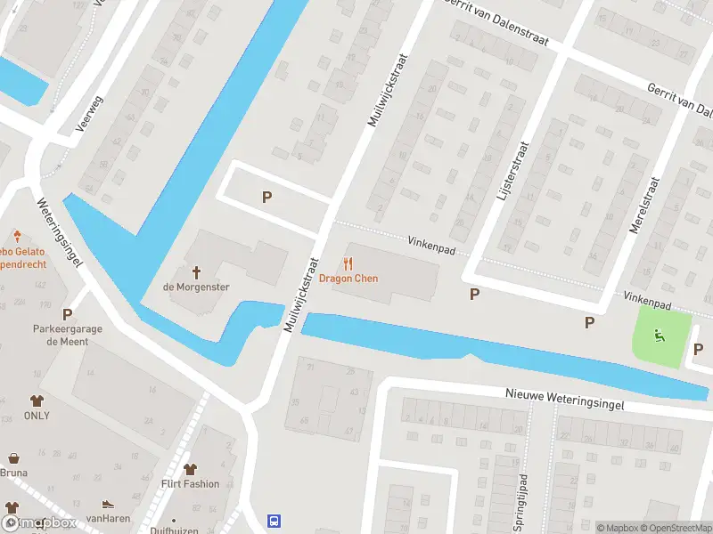 Ambulance met gepaste spoed naar de Muilwijckstraat in Papendrecht