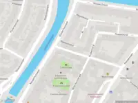 Ambulance met gepaste spoed naar de Magdalenastraat in Haarlem