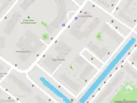 Ambulance met grote spoed naar de Rembrandtlaan in Voorschoten