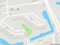 Ambulance met gepaste spoed naar de Lisztplein in Schiedam