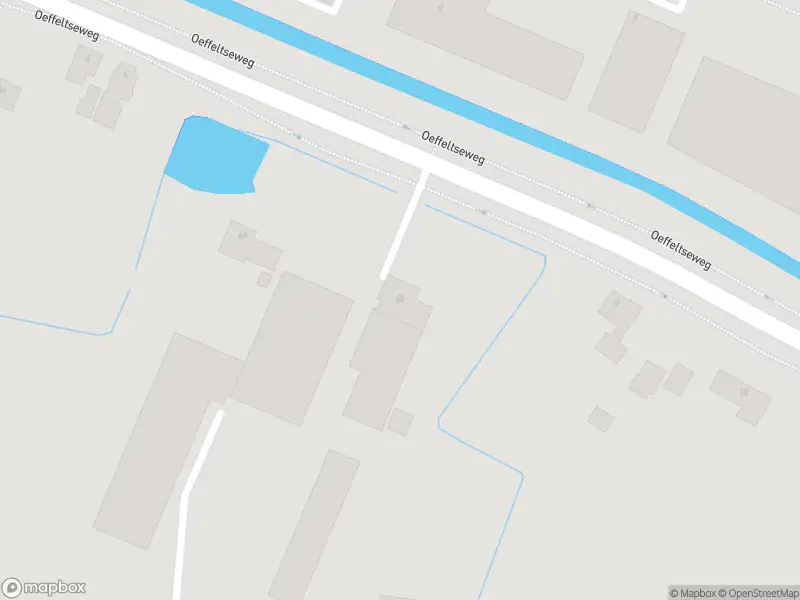 Brandweer met gepaste spoed naar de Hoogeind in Oeffelt vanwege stormschade