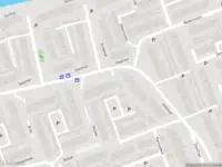 Ambulance met grote spoed naar de Zeestraat in Zevenbergen