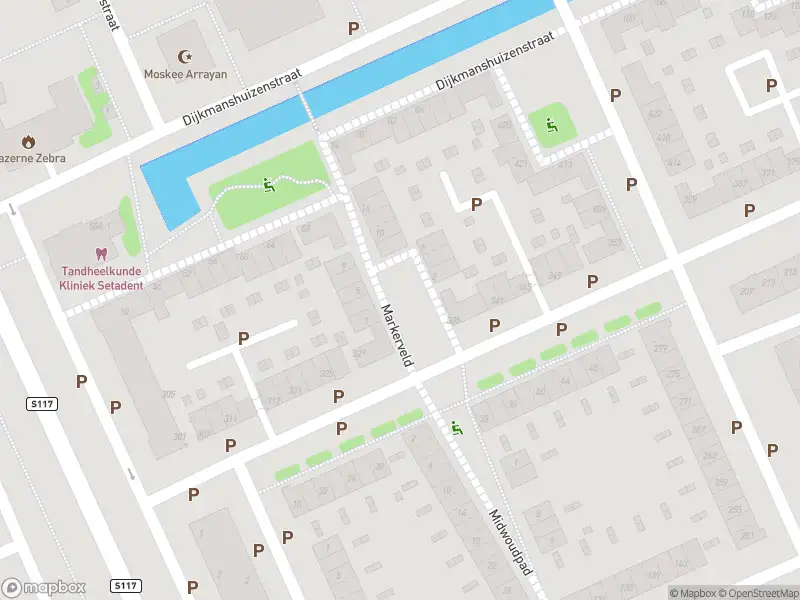 Ambulance met grote spoed naar de Markerveld in Amsterdam