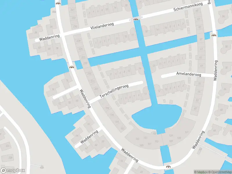 Ambulance met grote spoed naar de Terschellingeroog in Barendrecht