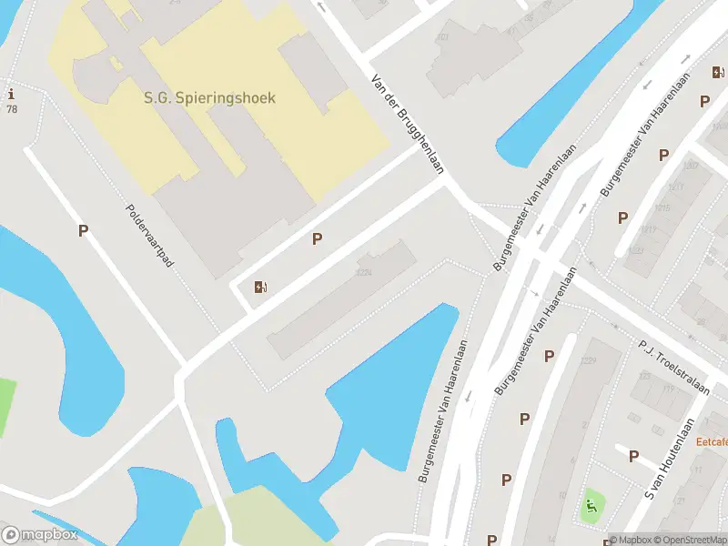 Ambulance met gepaste spoed naar de Burgemeester Van Haarenlaan in Schiedam