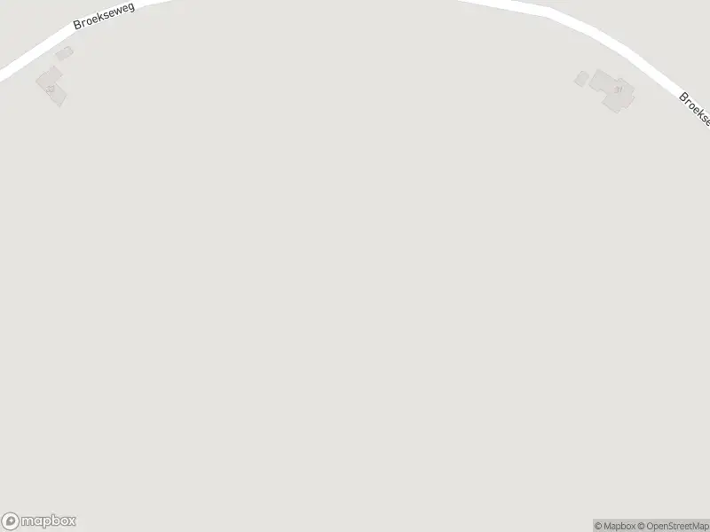 Ambulance met grote spoed naar de Broekseweg in Meerkerk