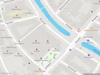 Ambulance met grote spoed naar de Bergsingel in Rotterdam