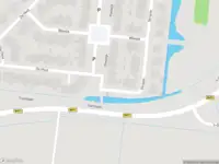Ambulance met gepaste spoed naar de Poelwijk in Maasdam