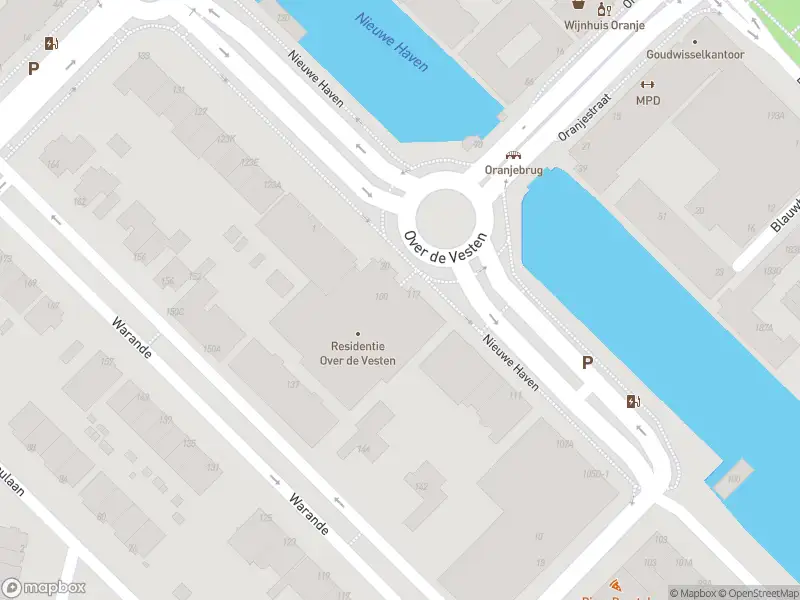 Ambulance met gepaste spoed naar de Nieuwe Haven in Schiedam