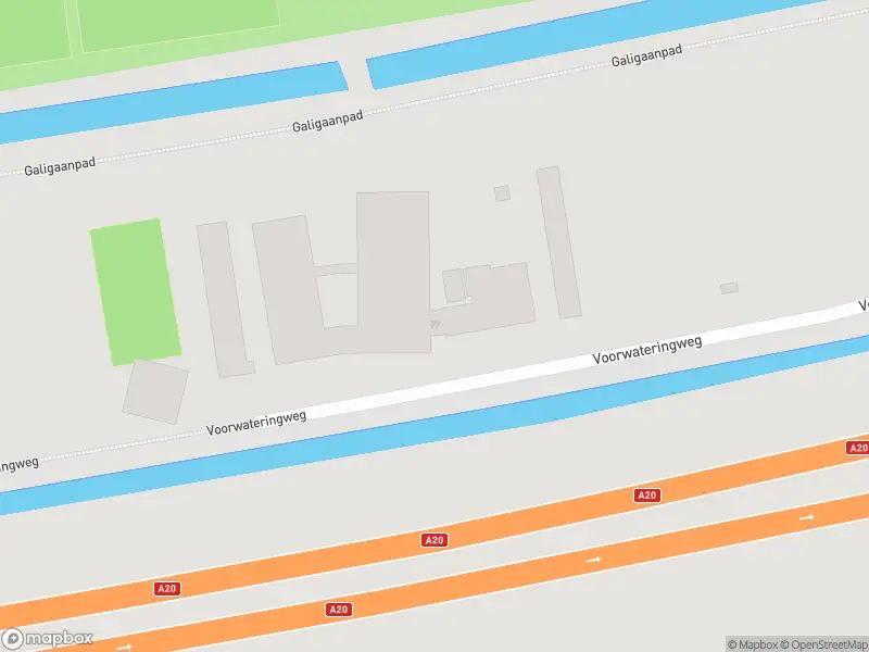 Ambulance met grote spoed naar de Voorwateringweg in Rotterdam