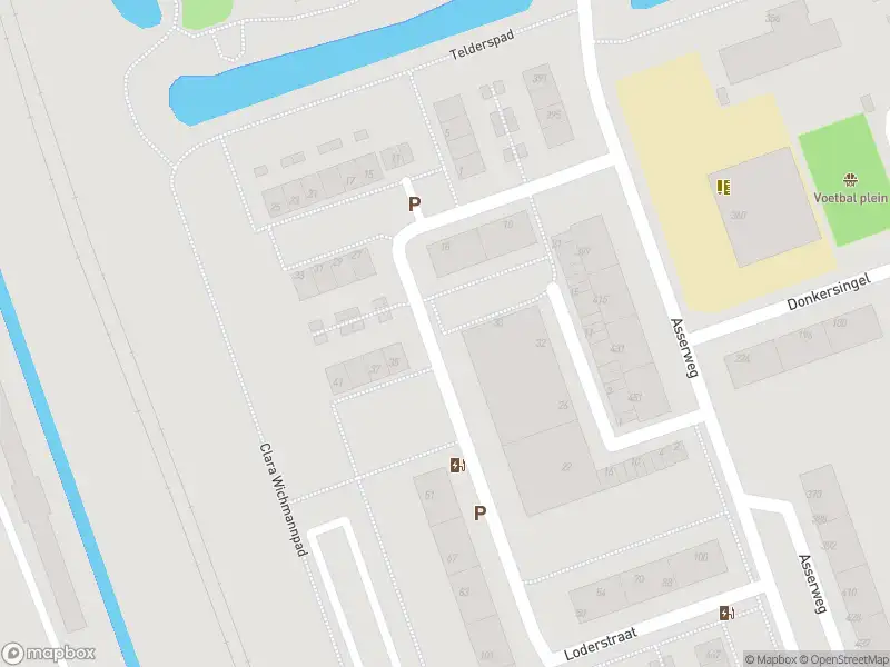 Ambulance met grote spoed naar de Loderstraat in Rotterdam