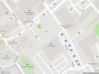 Ambulance met grote spoed naar de Wilhelminaplein in Naaldwijk