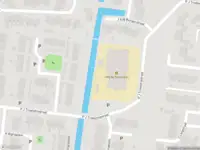 Brandweer met grote spoed naar de Jhr A F de Savornin Lohmanstraat in Franeker vanwege stankoverlast