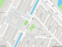 Ambulance met grote spoed naar de Barkasstraat in Rotterdam